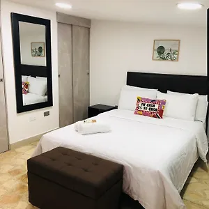 Hermoso En El Corazon De Laureles Apartamento Medellín